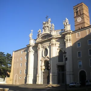 La Finestra Di Fronte Bed & Breakfast